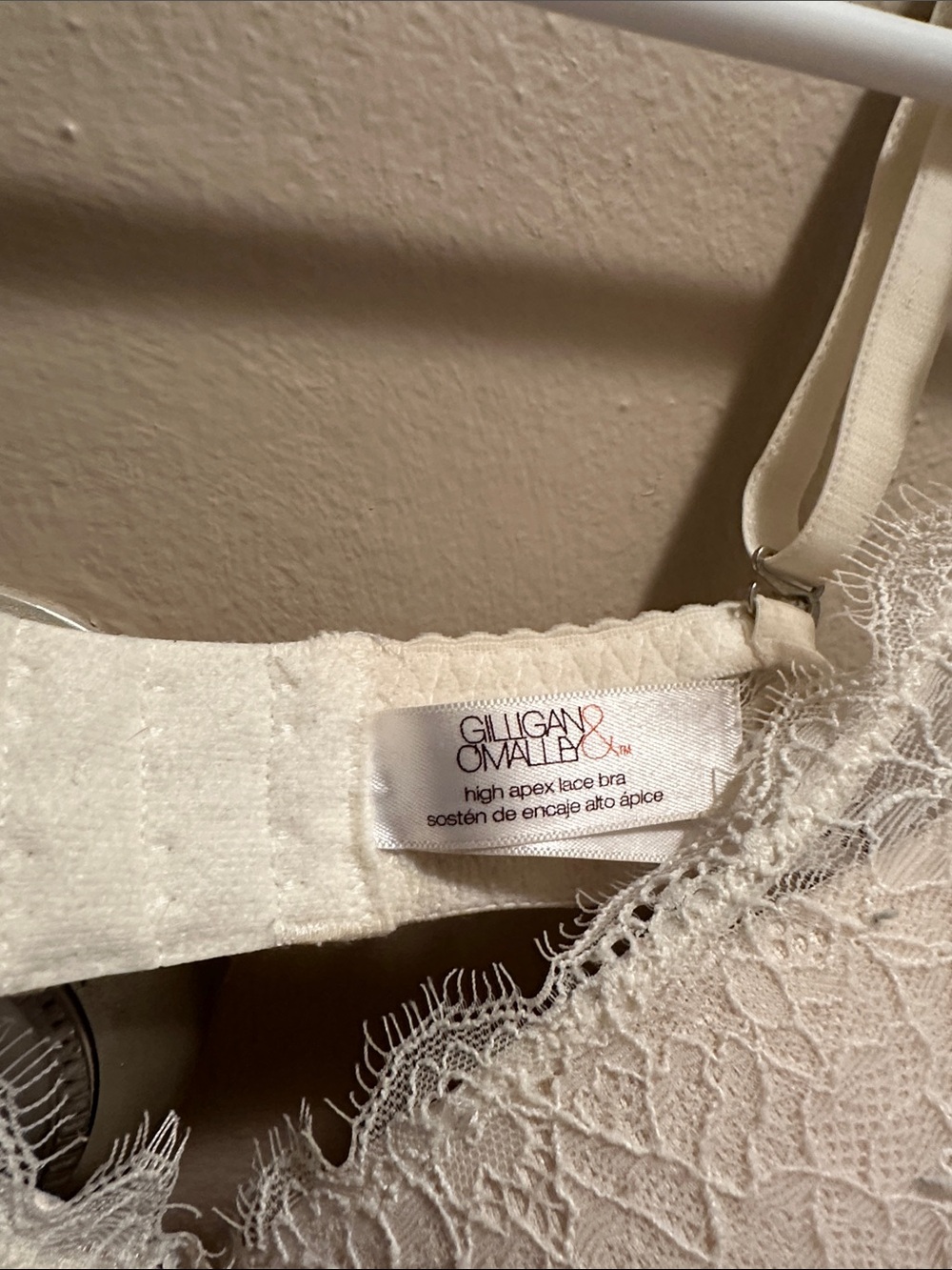 Gilligan & O'Malley Cream Lace Underwire Bra - Picture 2 of 6